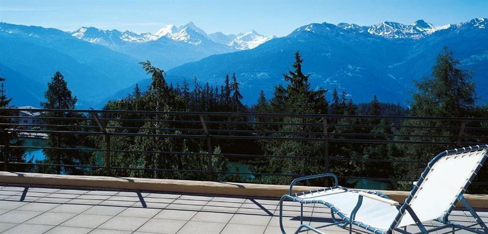 Crans-Montana Youth Hostel Exteriör bild